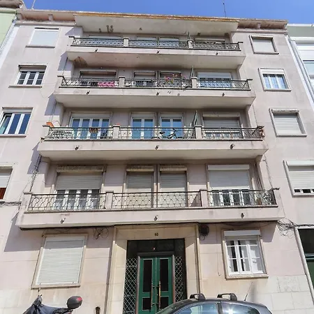 Chic Tailor Made 2 Bedroom Lisbon